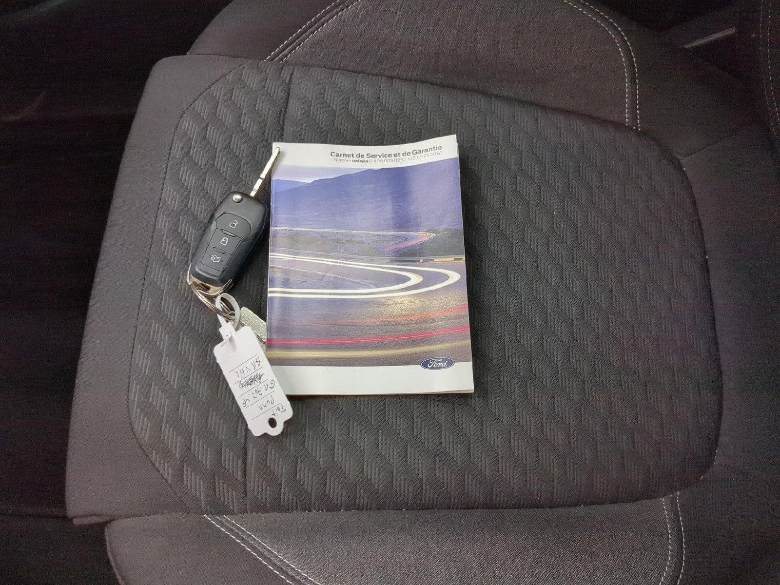 
								FORD Puma / 5P / SUV 1.0 Flexifuel Hybrid 125 TITANIUM BUSIN. full									