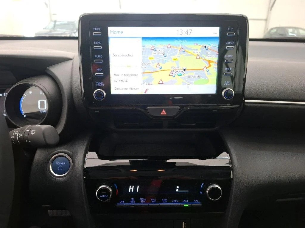 
								TOYOTA Yaris Cross 1.5 HYBRID 116H DYNAMIC BUSINESS BEY AWD full									