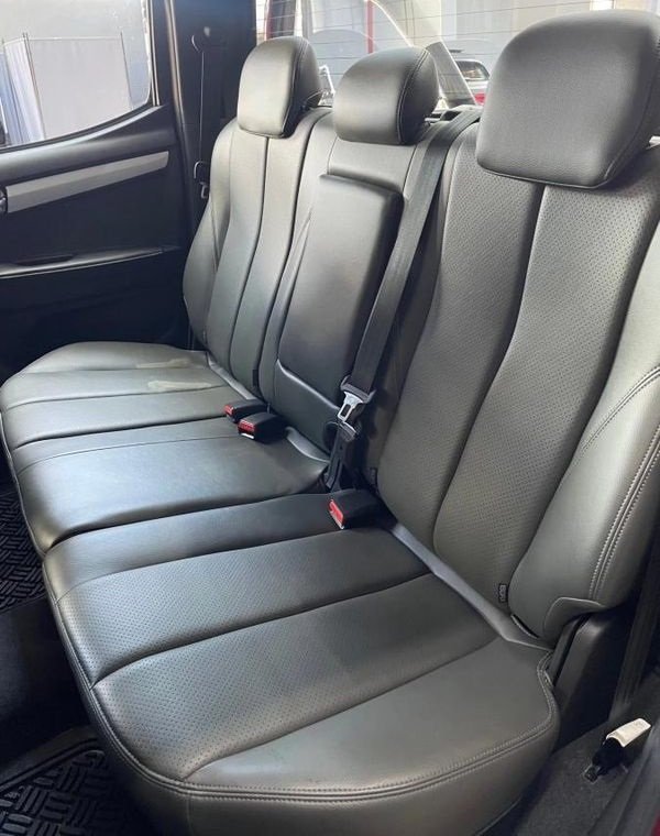 
								Fiat Panda 1.0 70 ch BSG S/S Hybrid City full									