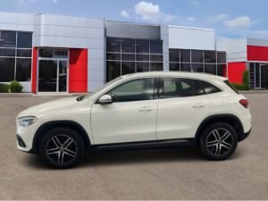MERCEDES-BENZ GLA 200 d 8G-DCT Progressive Line