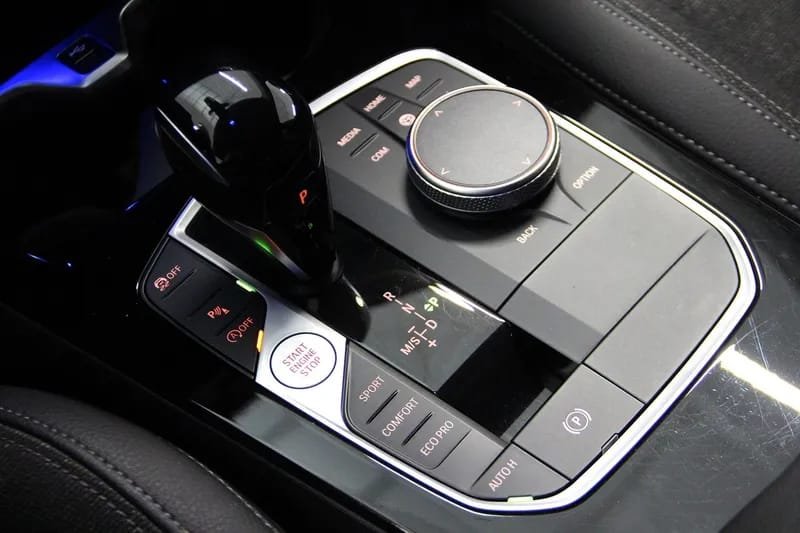 
								Bmw SERIE 1 (F40) 118IA 136CH EDITION SPORT DKG7 full									