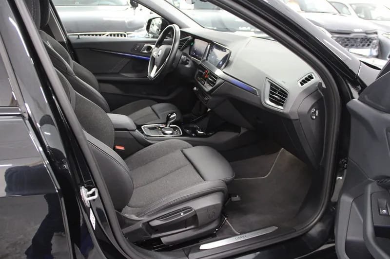 
								Bmw SERIE 1 (F40) 118IA 136CH EDITION SPORT DKG7 full									