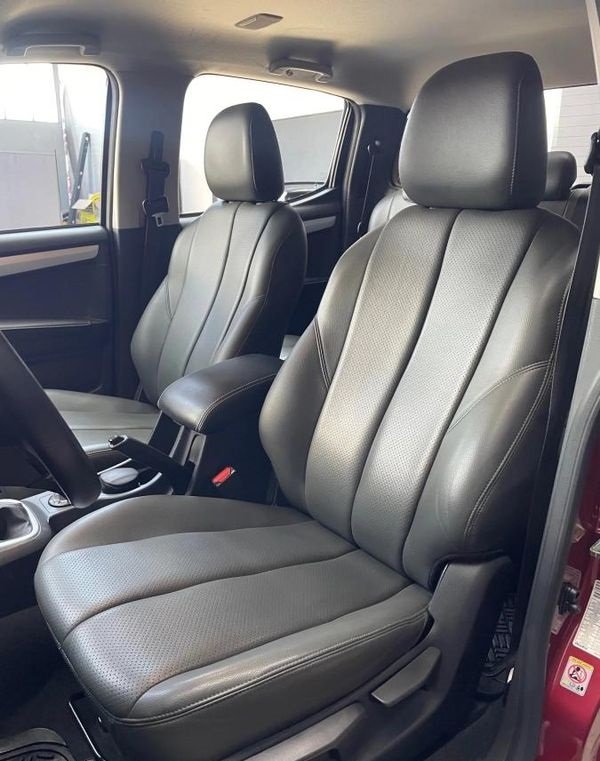 
								Isuzu D-max SPACE CAB 1.9 DDI 160ch SOLAR SUPERNOVA 4WD – 18900km full									