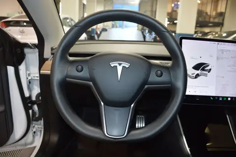 
								TESLA MODEL 3 PERFORMANCE 9CV WITH PUP AWD WITH UPGRADE 75 KWH full									