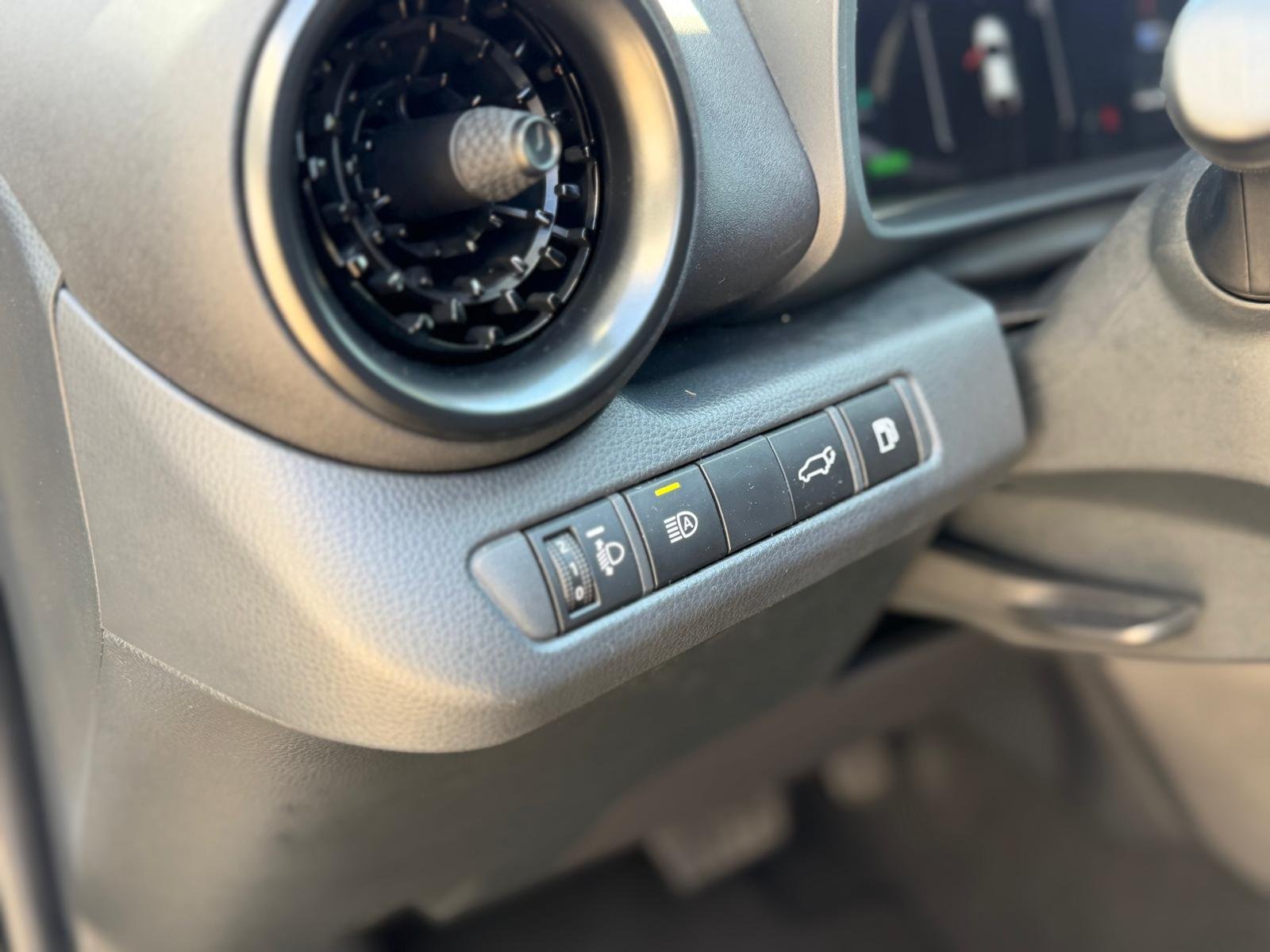 
								Toyota C-hr II 1.8 VVT-i 16V 140 Hybrid CVT 99 cv Boîte auto full									